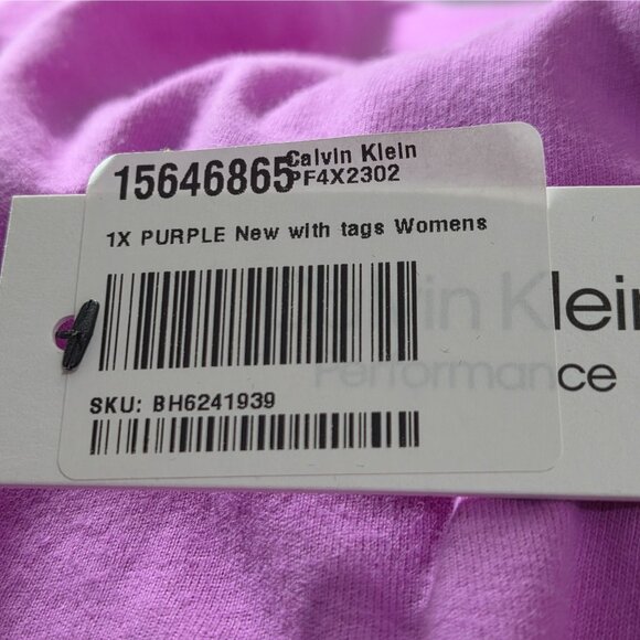 NWT Calvin Klein Performance Plus Size Cotton V-Neck Short-Sleeve T-Shirt - Picture 3 of 3